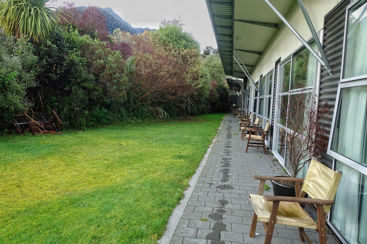 The Westhaven Motel Fox Glacier Exterior foto