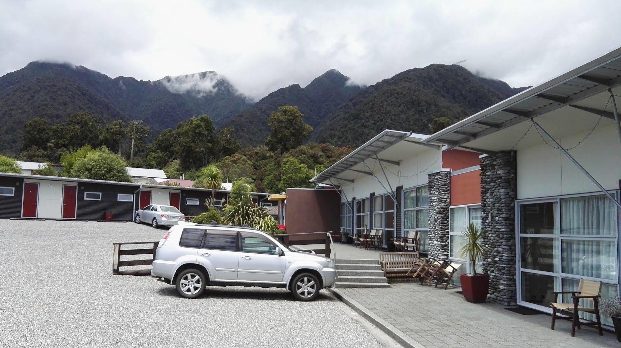 The Westhaven Motel Fox Glacier Exterior foto