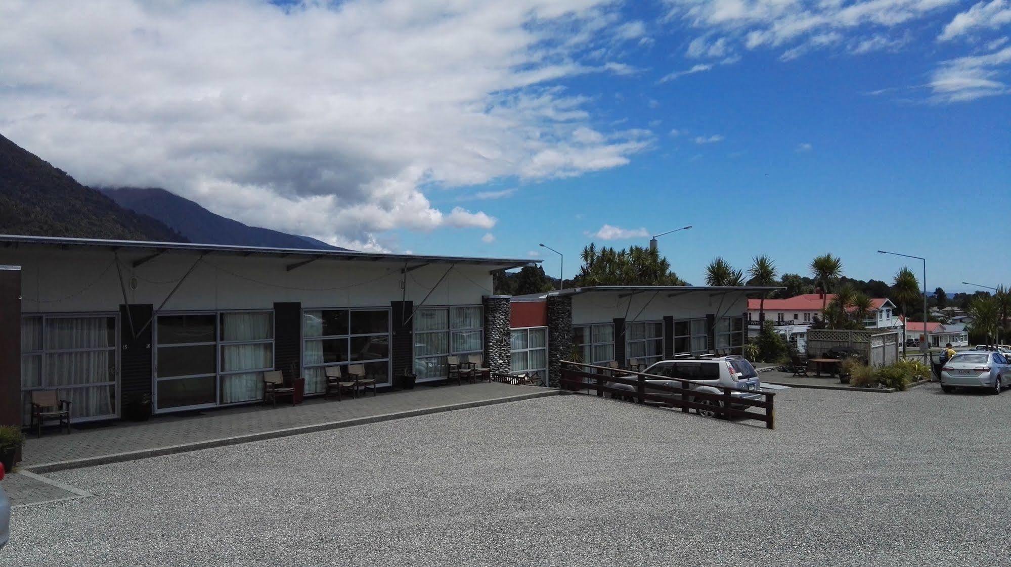 The Westhaven Motel Fox Glacier Exterior foto