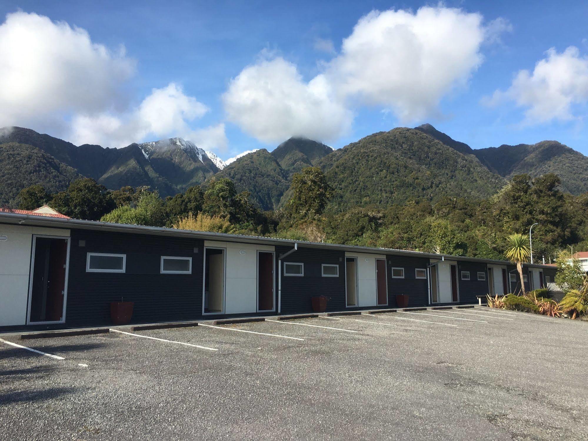 The Westhaven Motel Fox Glacier Exterior foto